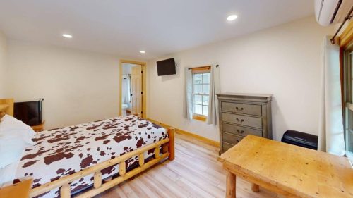 76-Lazy-River-Bedroom 2